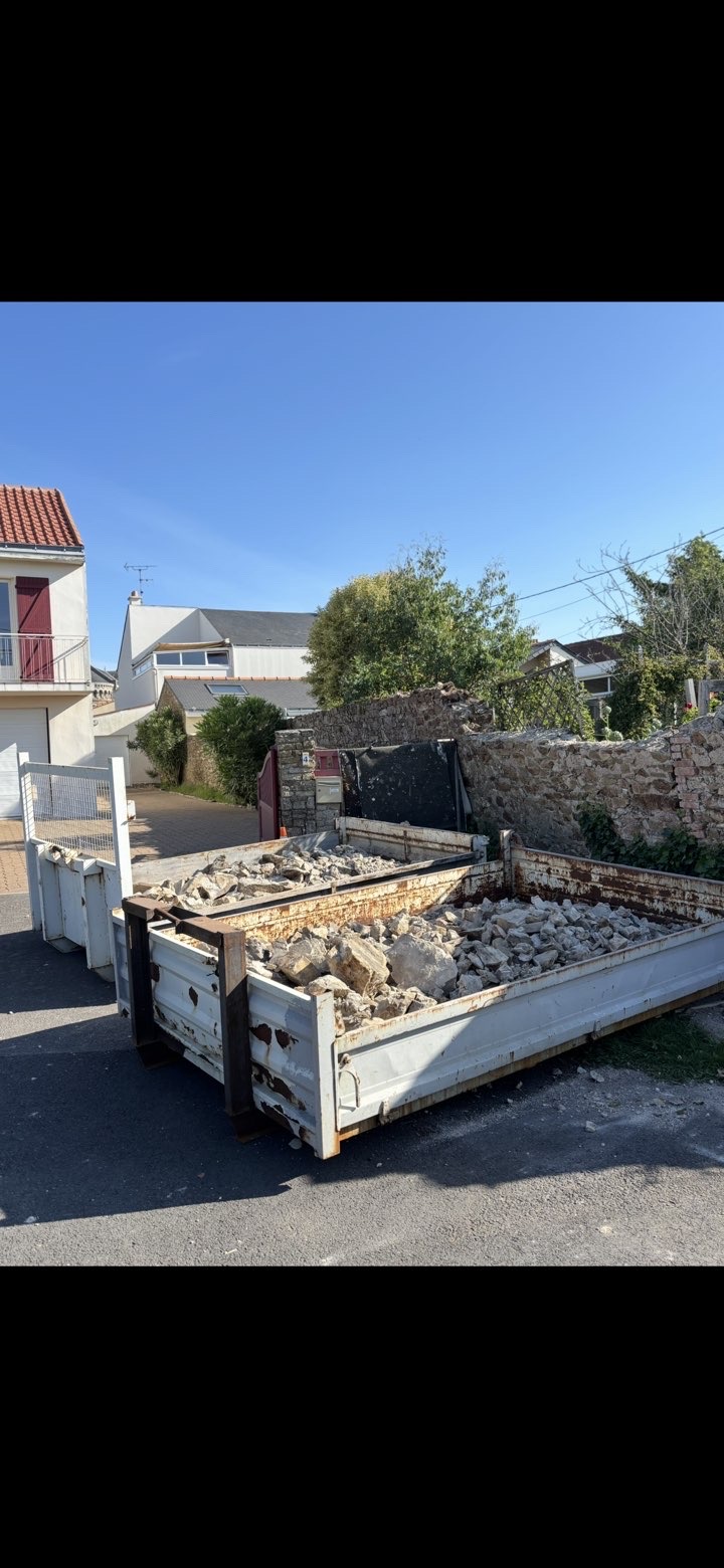 Débarras réalisé par KD Recyclage - chantier avant nettoyage